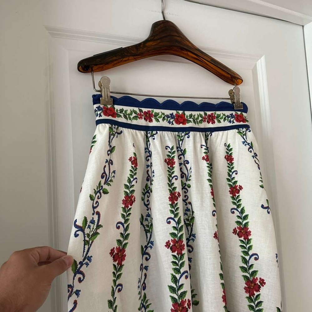 FARM Rio Cream Midi Skirt with Red Floral & Blue Trim - Picture 4 of 7